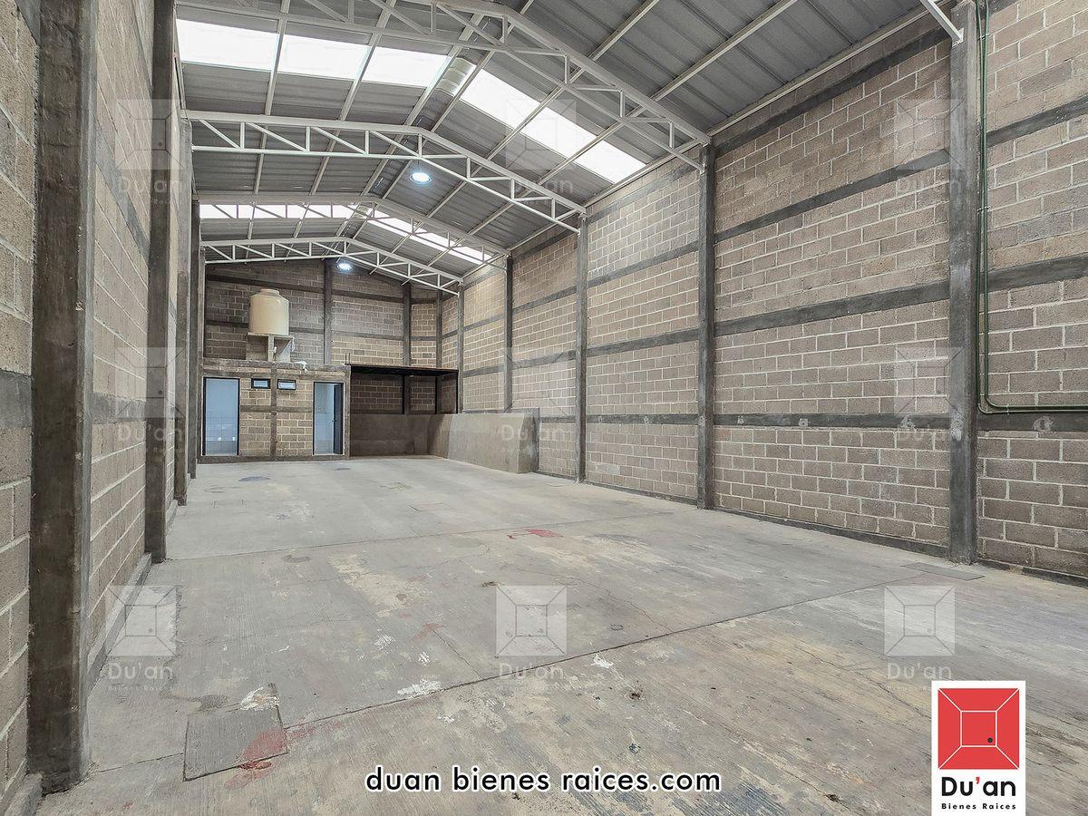 Bodega en Venta de 200 m2, por Blvd Hidalgo zona Norte