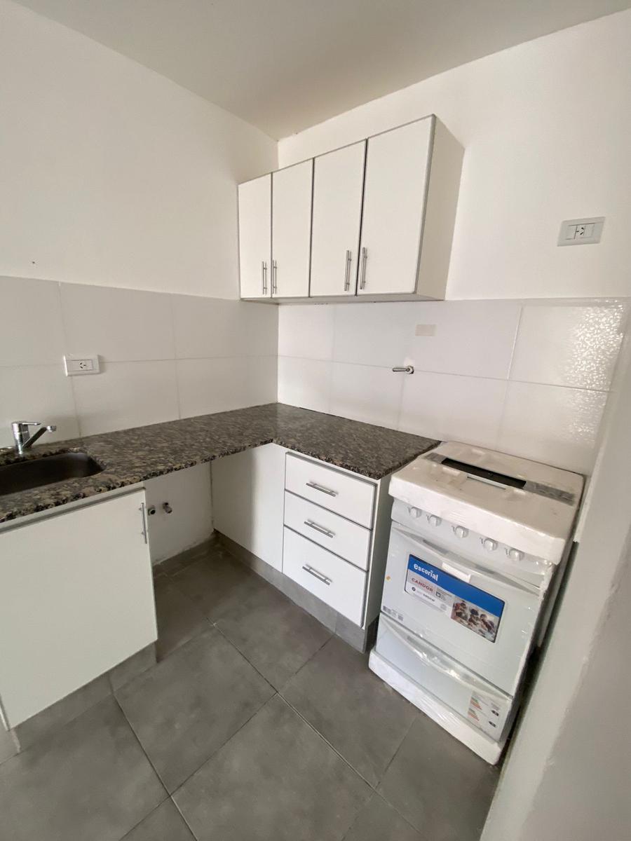 MUY BUEN DEPARTAMENTO en VENTA CÉNTRICO!!!