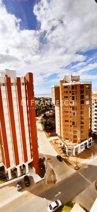 Venta - Departamento de 2 ambientes en Pinamar - Centro Playa