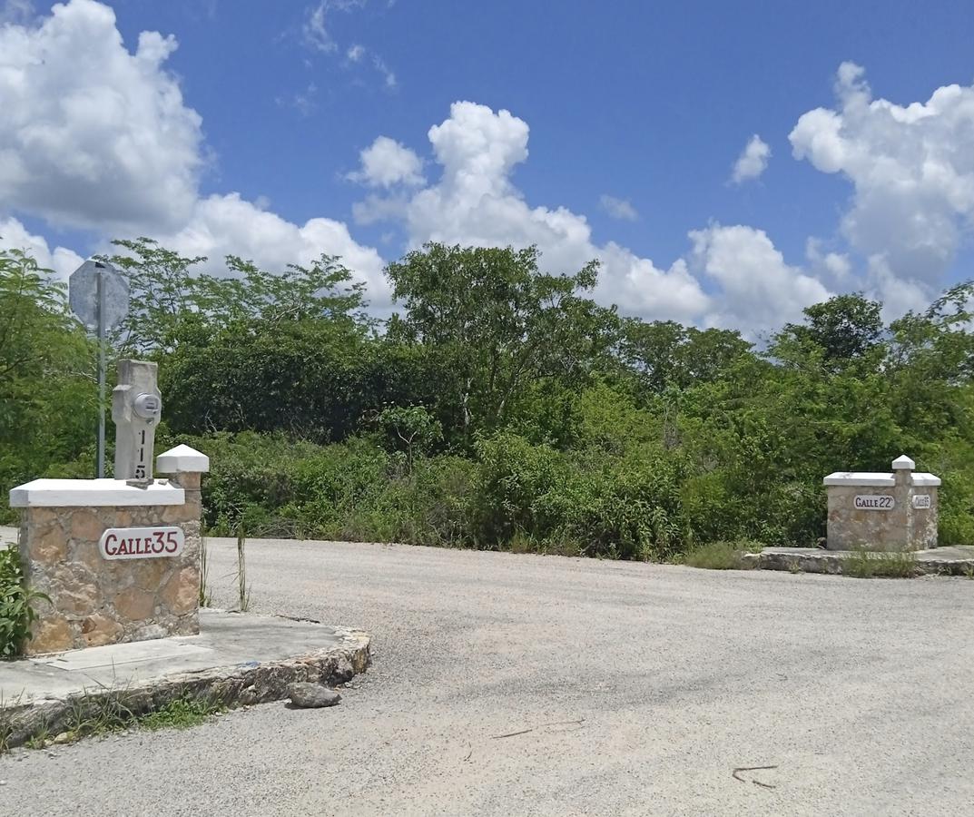 100 urbanizado en venta en Yucatan, calles pavimentadas y servicios- Conkal