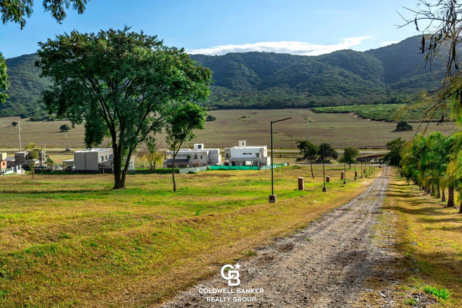 Terreno en venta Barrio  El Portico