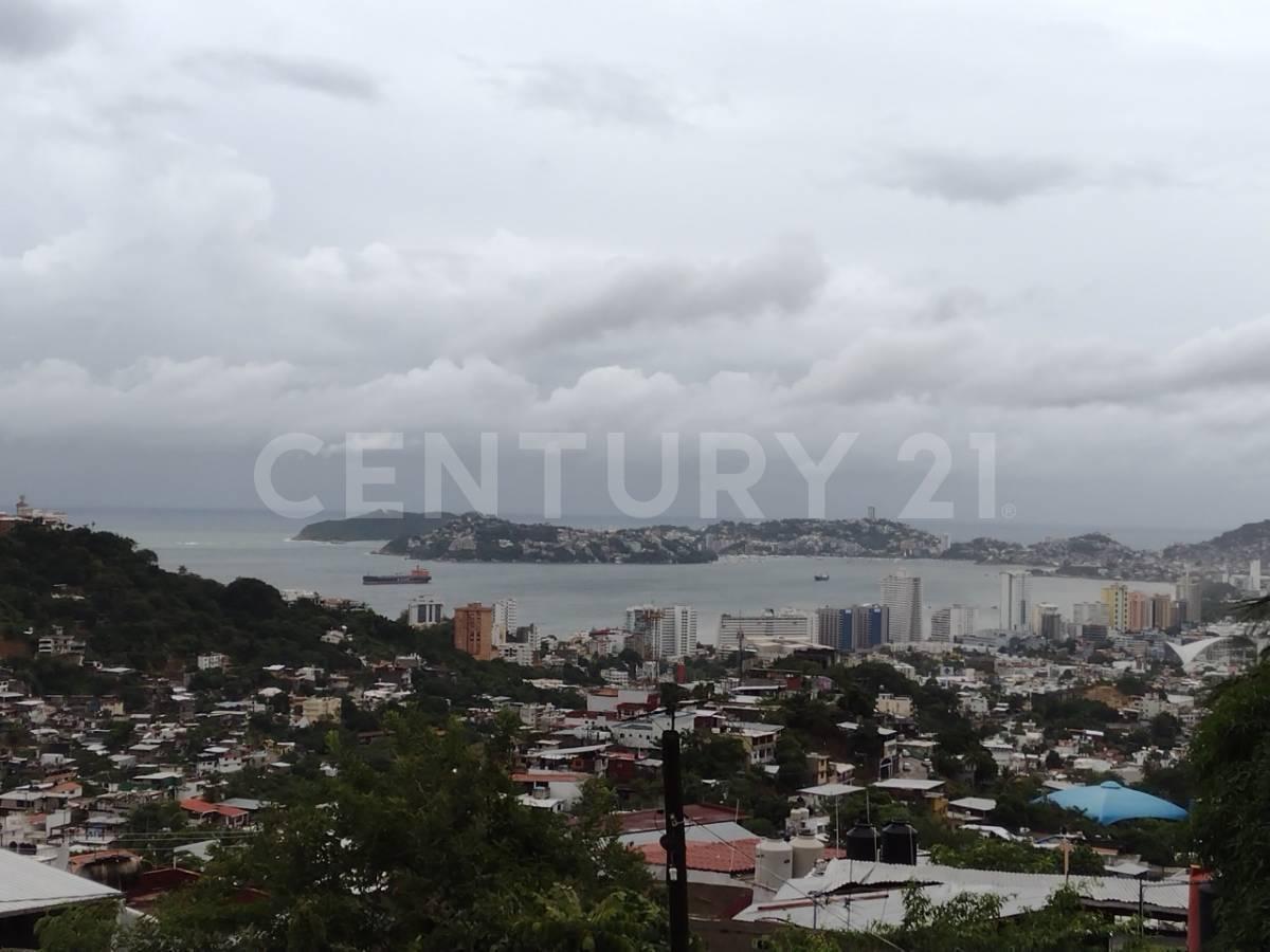 TERRENO EN VENTA EN CUMBRES DE FIGUEROA, ACAPULCO, GUERRERO