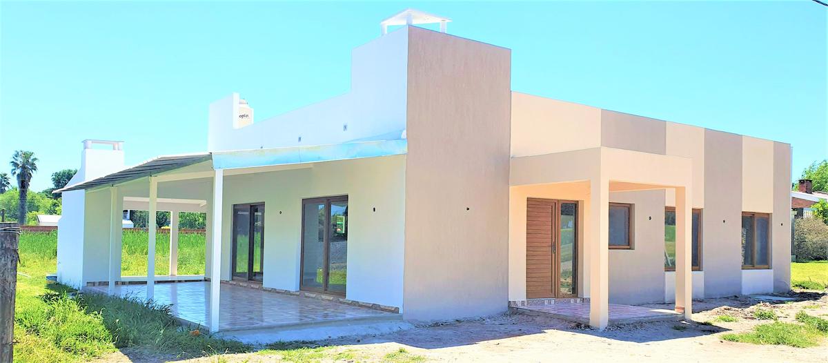 CASA EN EL MORAJU NOGOYÁ ENTRE RIOS 3 DORM