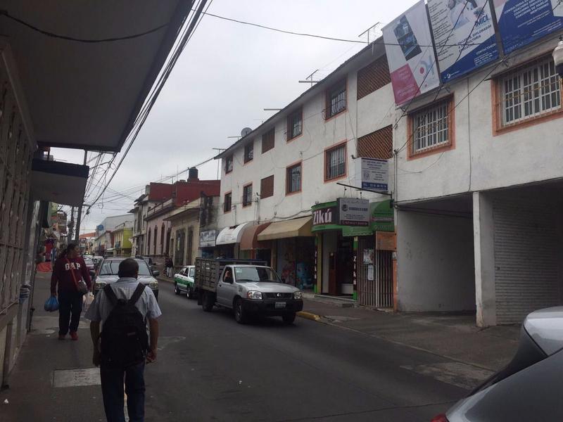 Local Comercial En Renta en calle  Poeta J. Díaz, Zona Centro