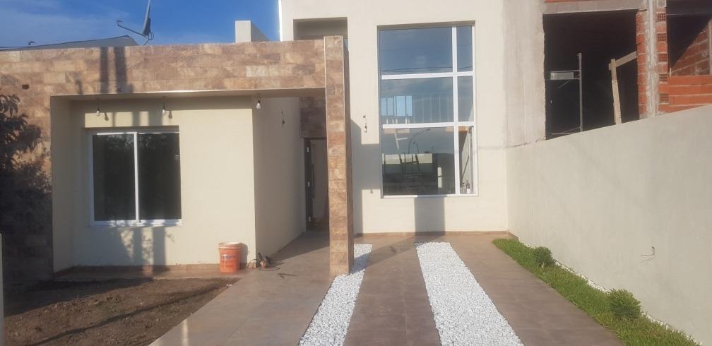 Casa en venta - 2 dormitorios 1 baño - 88mts2  - Navarro