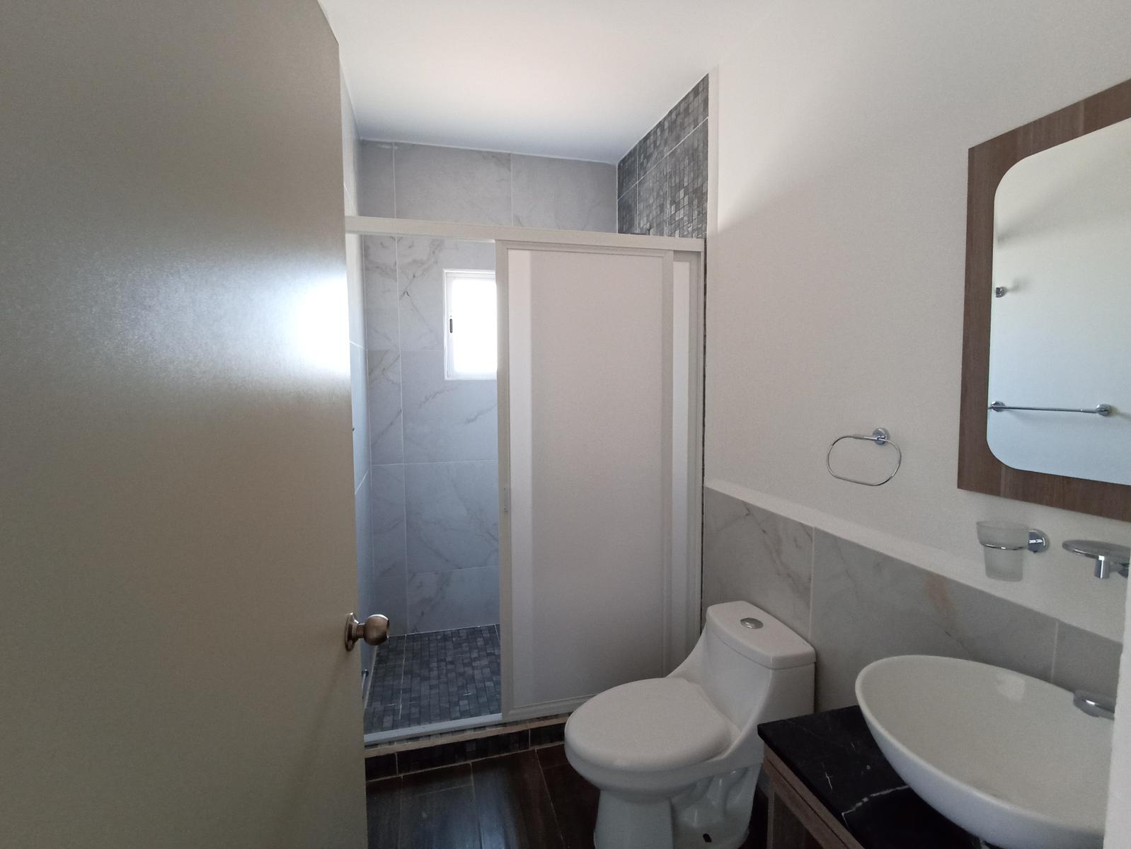 Casa en  Venta en Real Madeira Pachuca de Soto GIS 25-113