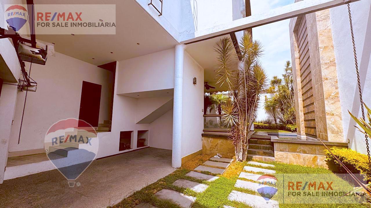 Venta de casa en Acapatzingo, Cuernavaca, MorelosClave 5054