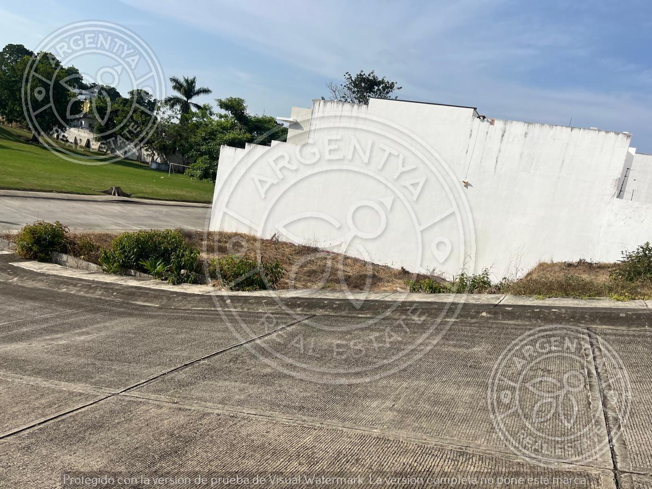 Terreno en Venta en Lomas de Jardines de Tuxpan, Ver.