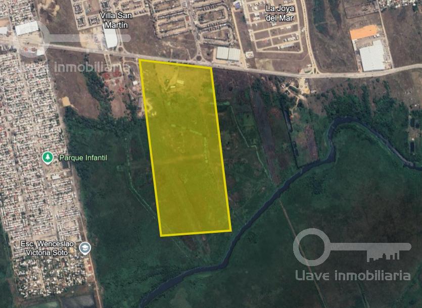 Terreno en venta ubicado en Boulevard las Barillas, Col. Lomas de Barrillas, Coatzacoalcos, Veracruz.