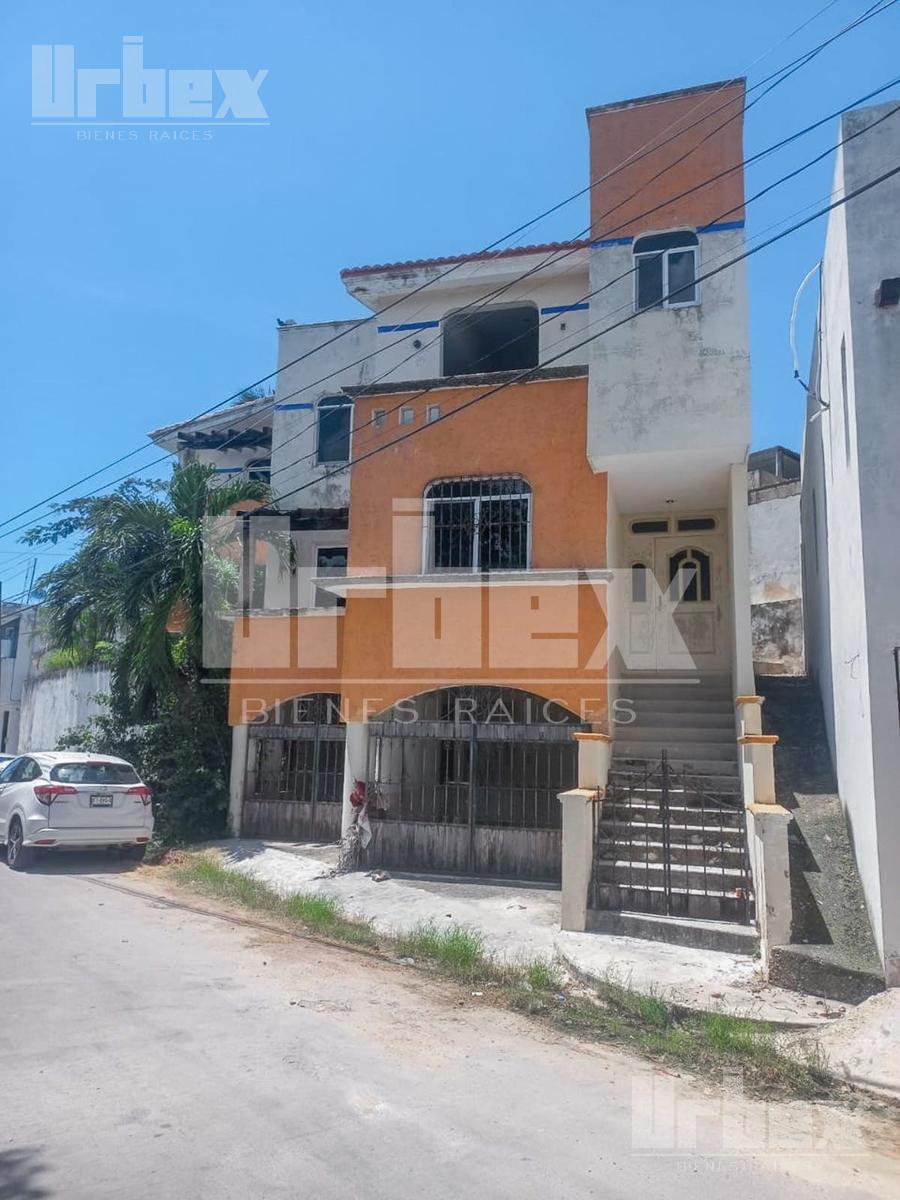 SE VENDE CASA EN LA COLONIA DE SAMULA.