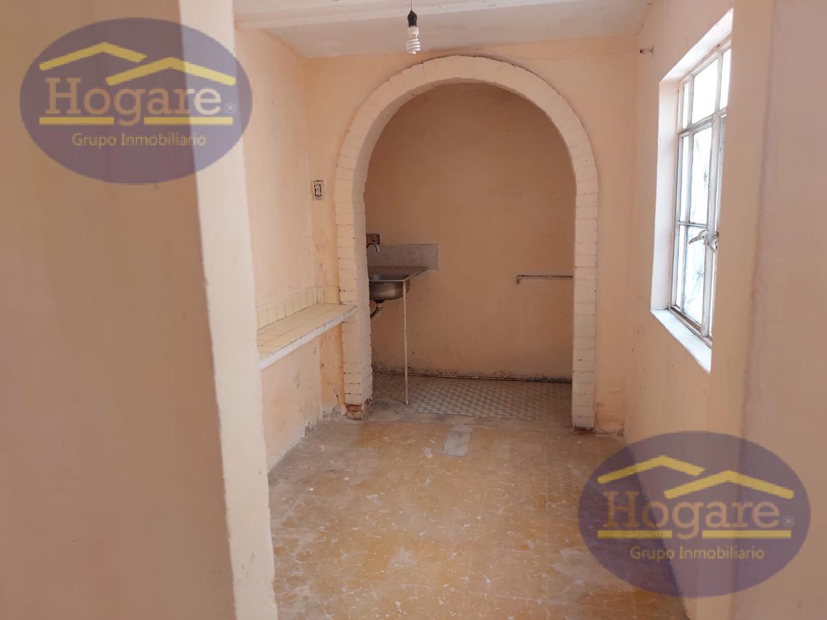 Casa amplia con local en venta zona centro Leon Gto