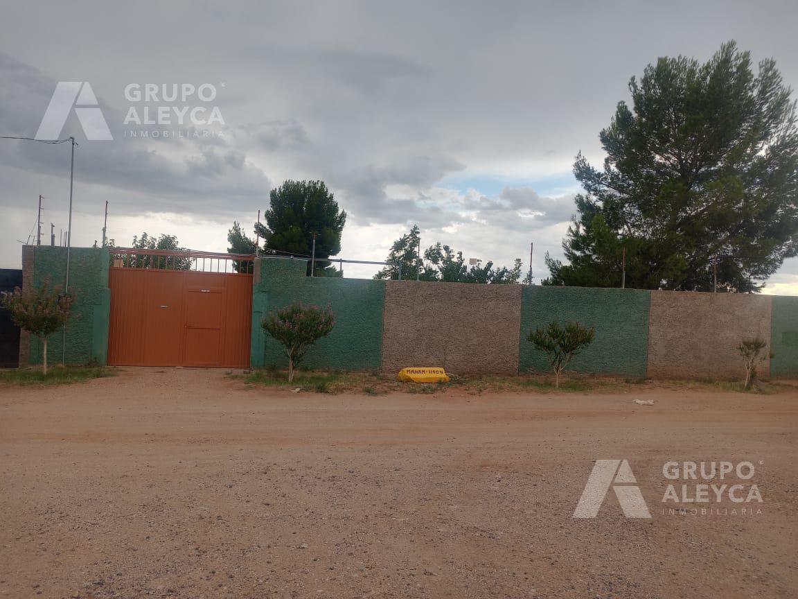 GRANJA EN COLONIA LOS NOGALES