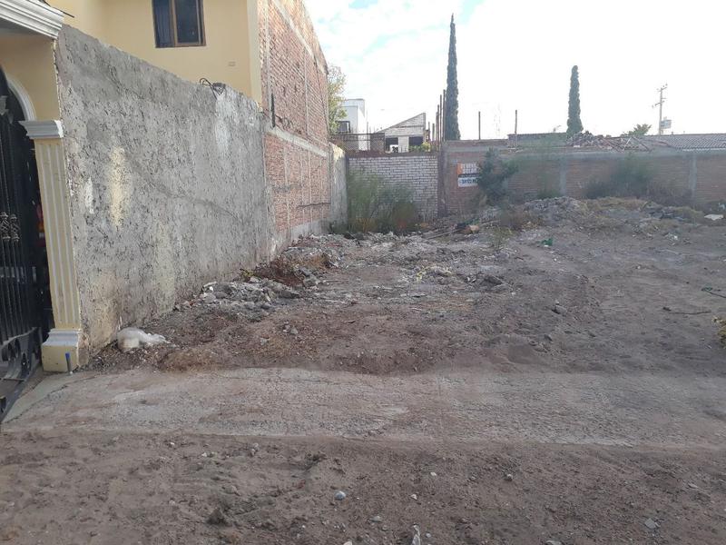 SE VENDE TERRENO 8M. X18M. FRACC. EL PARQUE, LOS MOCHIS