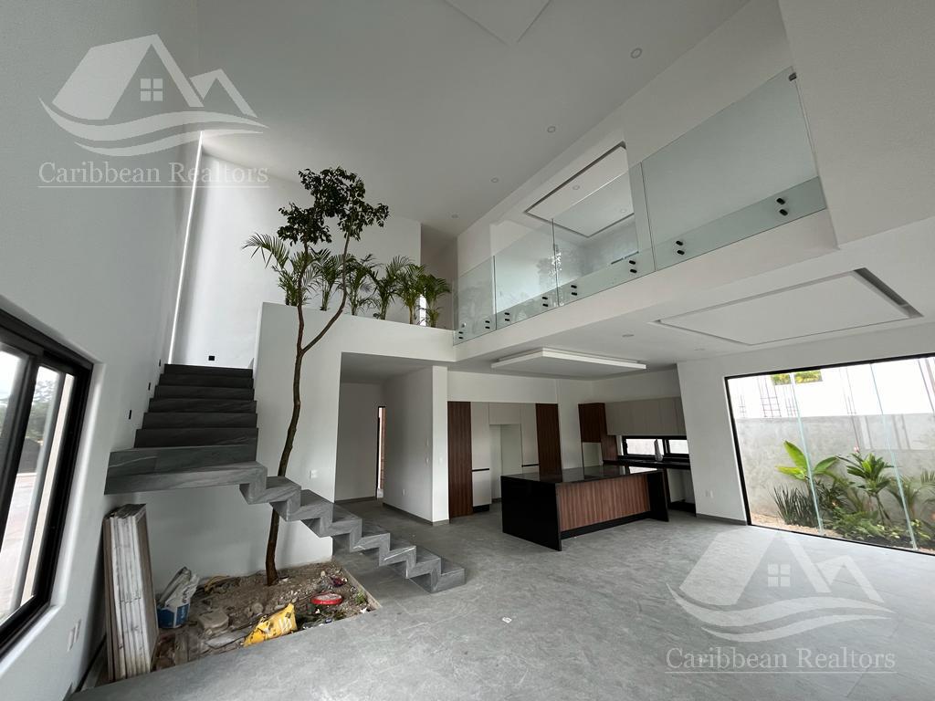 Casa en Venta en Lagos del Sol Cancun B-YVH9061