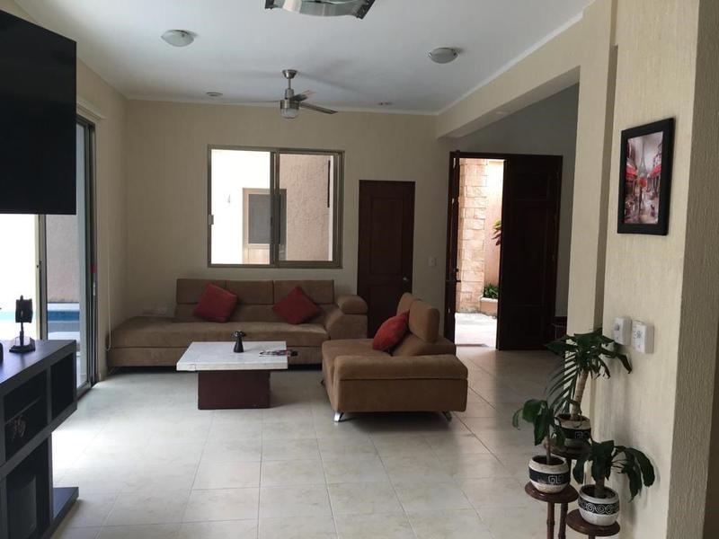 Cancún, Quintana Roo, Venta de casa en la Super Manzana