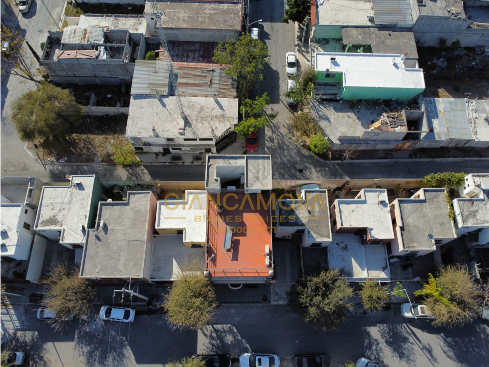 CASA EN VENTA EN LOS FAISANES 1ER SECTOR, GUADALUPE, NUEVO LEÓN