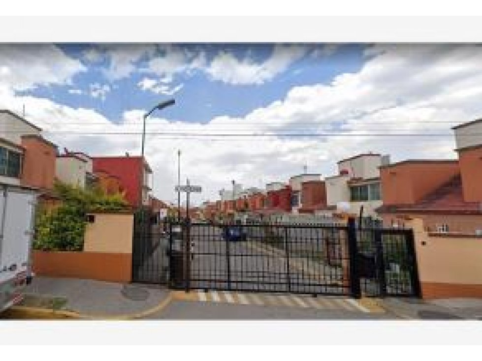 CASA EN VENTA PASEOS DE IZCALLI