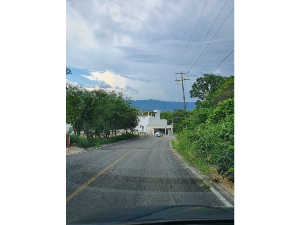 TERRENO DE 300 M2 EN CERRO DE MACTUMATZA