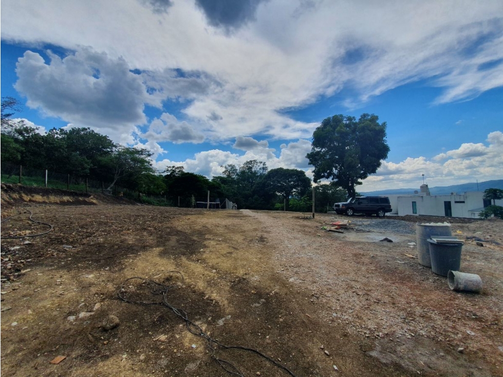 TERRENO DE 300 M2 EN CERRO DE MACTUMATZA