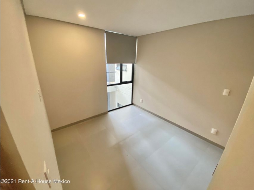 Bello departamento en renta. Urban Corceles. MLS 22-3020