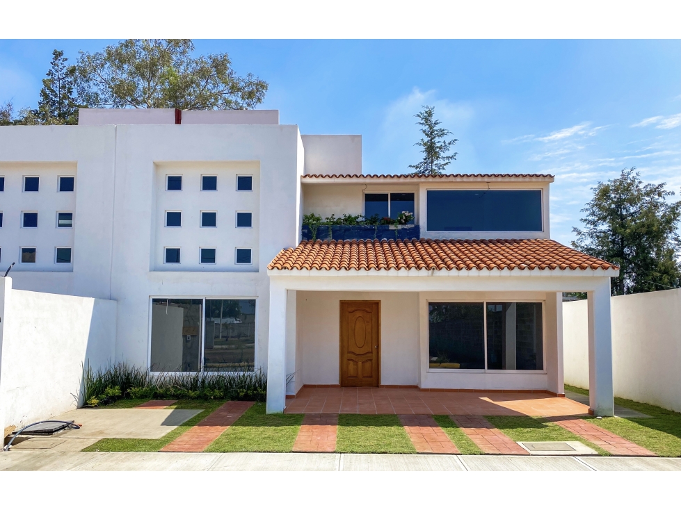 RESIDENCIA EN VENTA ZUMPANGO. EDO DE MEX