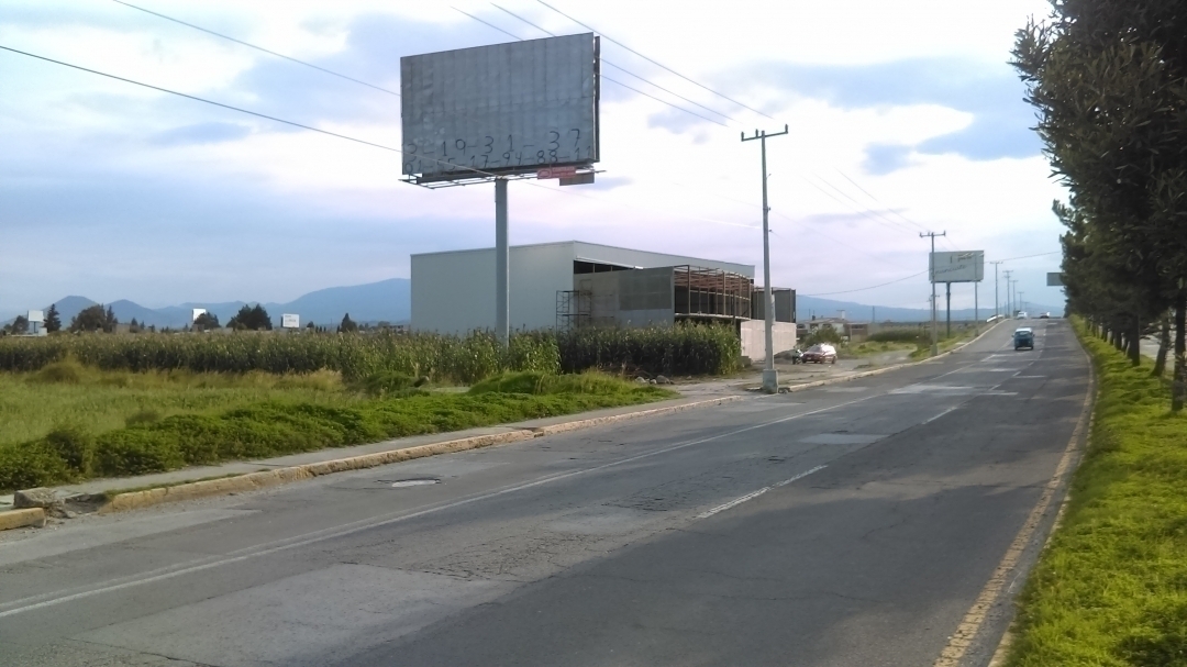 TERRENO COMERCIAL  EN VENTA SOBRE LIBRAMIENTO METEPEC