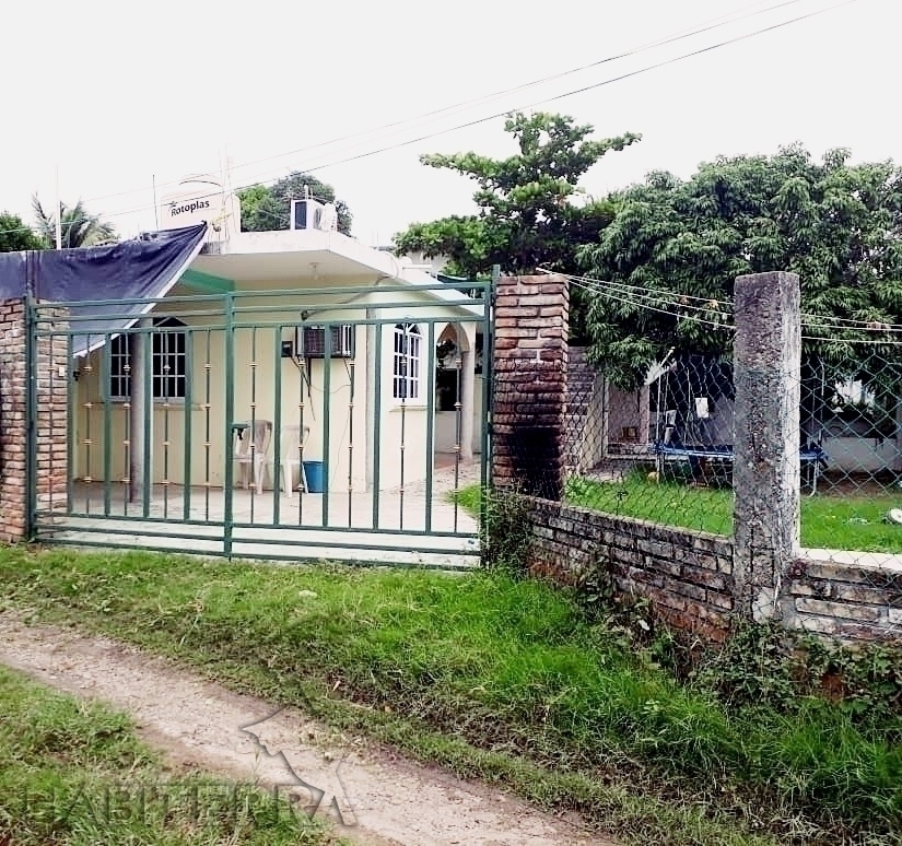 CASA AMUEBLADA EN RENTA EN SABANILLAS,TUXPAN VERACRUZ.